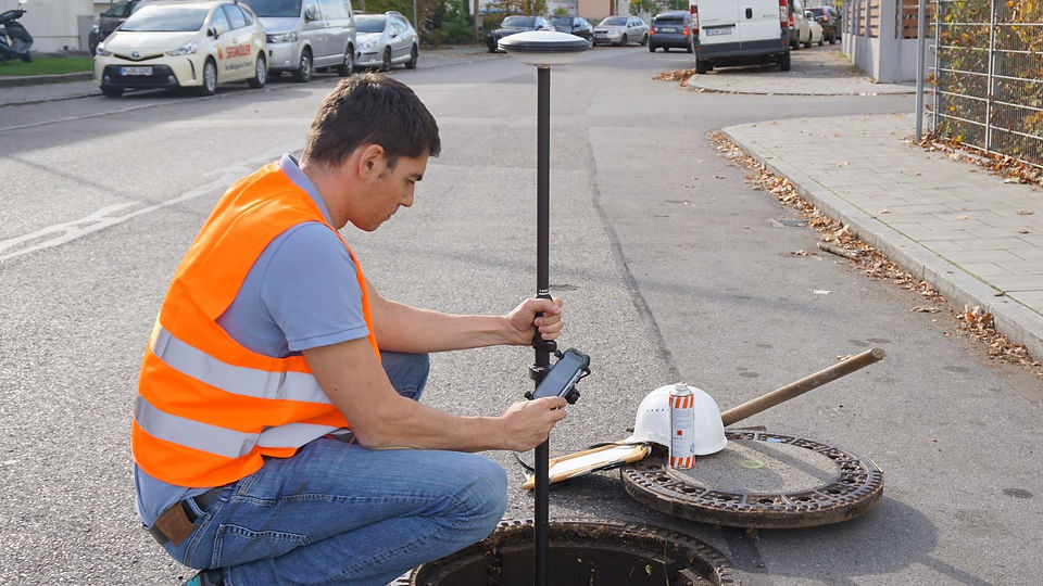 GNSS-Empfänger für Gemeinden: Ein Leitfaden
